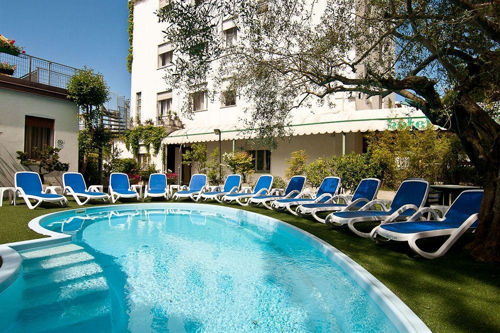 Hotel Manzoni Τζεσόλο Λίντο Εξωτερικό φωτογραφία